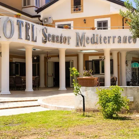 地中海塞纳托别墅酒店 酒店