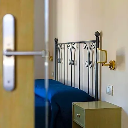 Senator Mediterraneo Hotel 3*
