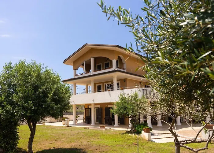 Senator Mediterraneo מלון