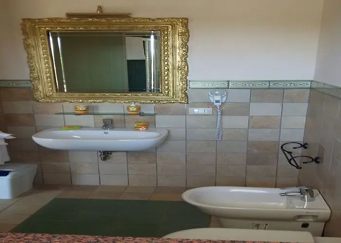 地中海塞纳托别墅酒店 酒店 托尔托拉