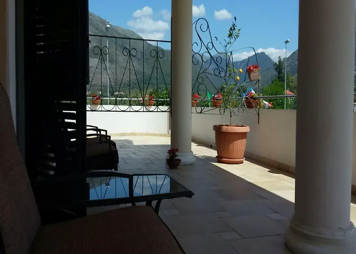 地中海塞纳托别墅酒店 酒店 托尔托拉