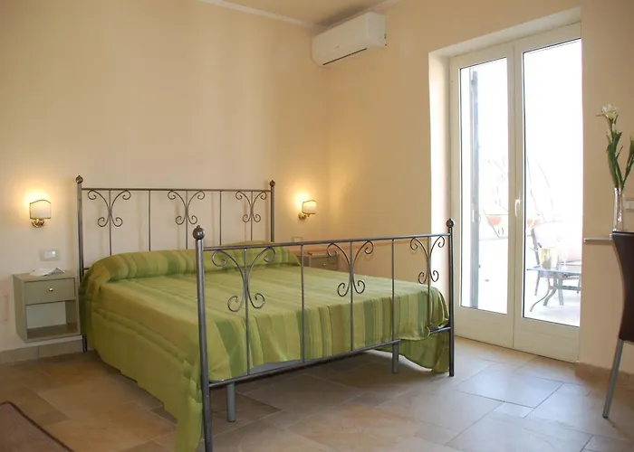 地中海塞纳托别墅酒店 酒店